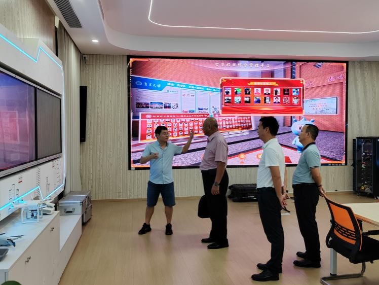 20250904王汉章先生、陈经华先生到访学院02